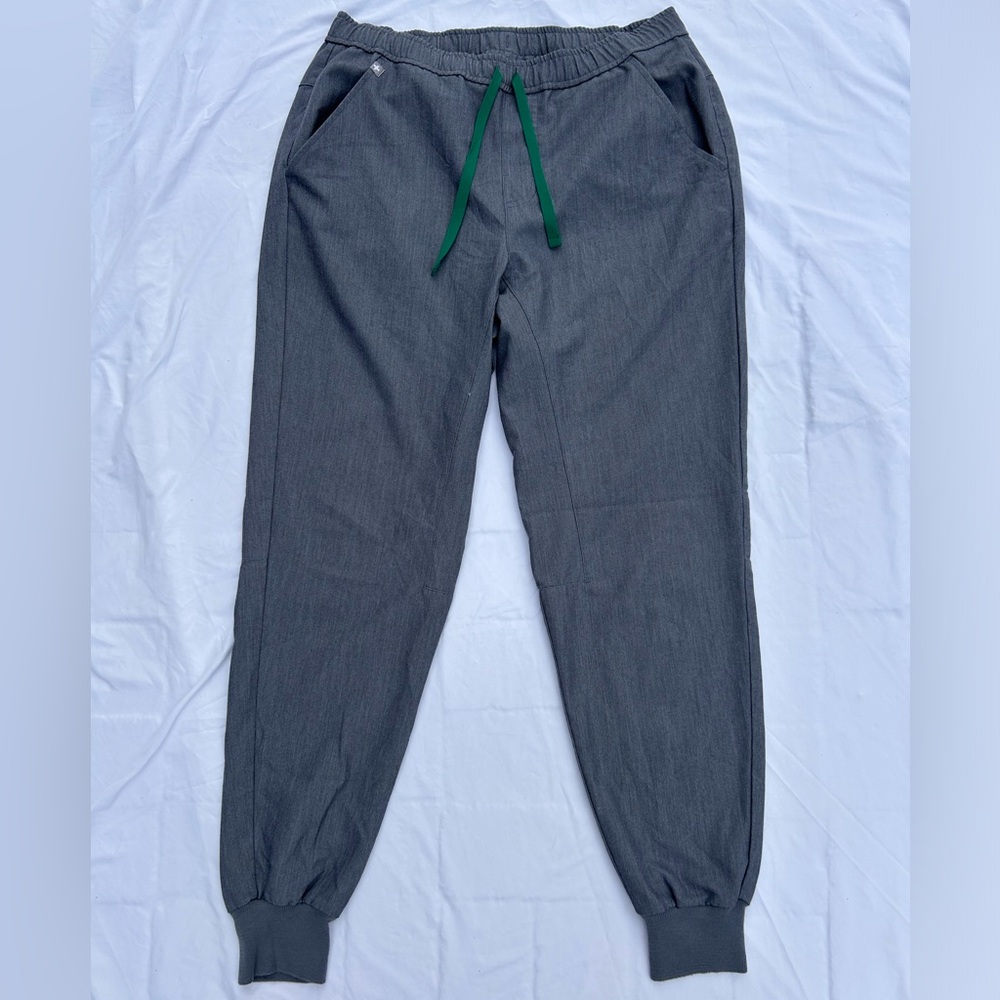 Figs Technical Collection grey high waist
Zamora Jogger Scrub Pants PO# 3257